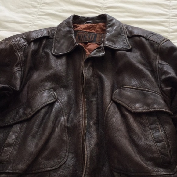 Leather jacket - Picture 5 of 6